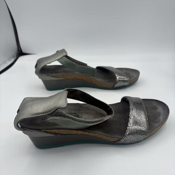 Naot Sandals Womens‎ Size 9 EU 40 Pixie Silver Green Leather Ankle Strap Wedge - Picture 7 of 9
